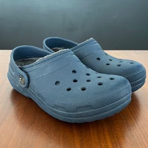 CROCS KIDS' CLASSIC LINED CLOG, navy, size 1
